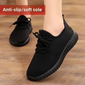 New Arrival Old Beijing Cloth Shoes Womens Shoes Spring Soft Bottom Non Slip Womens Shoes Casual Sports Running Shoes Female Mom Shoes