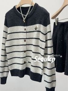 Áo Len Cardigan Dệt Kim Kẻ Sọc Rộng Rãi Cho Nữ Mùa Xuân Thu Phong Cách Mới Cổ Tròn Dài Tay Không Mũ Trùm Đầu