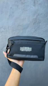 Tas Selempang Pria Waterproof PEGE Edison Slingbag 2in1 Warna Hitam Dilengkapi Smart Pocket - PG 9064