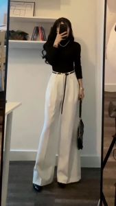 Áo thun cổ lọ GYOMADE® chất liệu thun gân màu đen và trắng | GA030