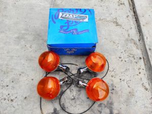 HARGA 4 BUAH LAMPU SEN SEIN RETING STANDAR CB 100 BAHAN LOGAM lampu sein cb sein cb standar indikator lampu sein depan belakang lampu sen sein reting reteng signal motor honda classic klasik model ori original standar bornfree born free 2 pasang set