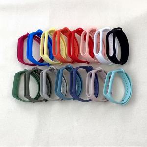 Official Silicone Strap For Xiaomi Mi Band 4 5 6 7 Bracelet Sport Watch Wristband Miband4 Miband7 Correa Mi Band 3 4 5 6 7 Band