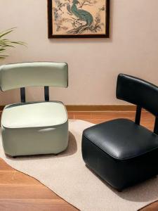 Retro Luxury Eco-Leather Childrens Shoe-Change Stool Slides Game Bench Silent Sofa Stool Customizable Metal Construction