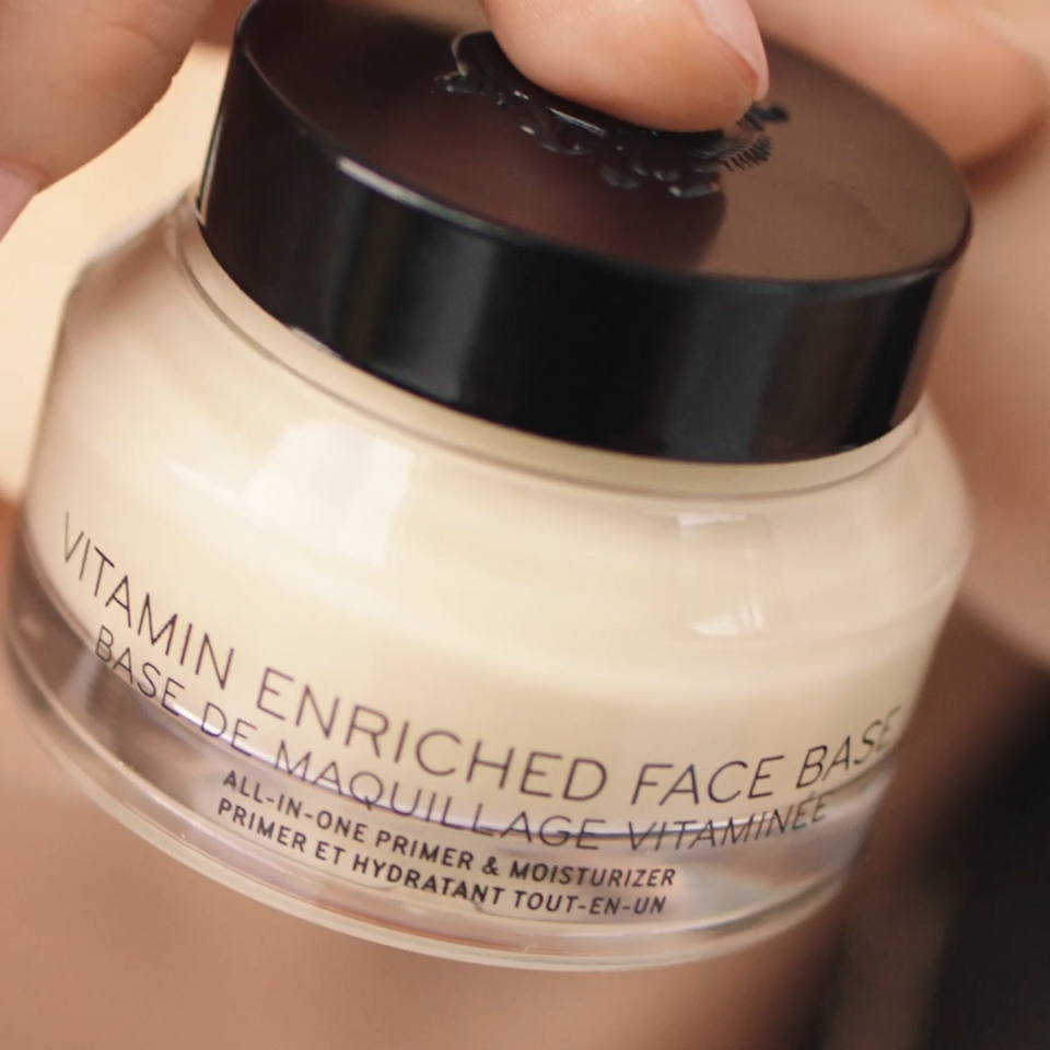 【15% OFF Any 2】Bobbi Brown Vitamin Enriched Face Base | 2-in-1 Make Up Primer and Hydrating Plumping Moisturizer
