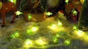 10ft 30 Christmas Tree LED String Lights Battery Powered with 8 Flicker Modes Remote and Timer for Christmas Winter Wedding Birthday Parties DIY Home Mantel Decoration (Christmas Tree)