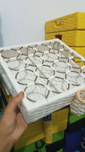 Tempat akua isi 12 tempat air mineral TEMPAT AQUA GELAS ROTAN ISI 12 LUBANG Tempat aqua gelas kotak bahan rotan sintetis