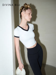 DIVINA BLU | V-neck Breathable Yoga T-shirt For Women