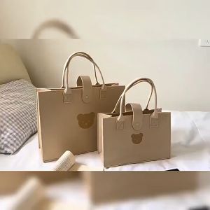 Túi xách nữ túi vuông cầm tay hoạ tiết hình gấu màu trà sữa chất nỉ siêu cute phong cách hàn quốc túi gấu nỉ đi dulịch