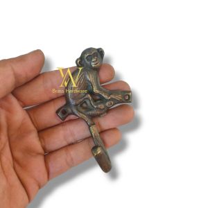 Kapstok Kuningan Antik Gantungan Baju Motif Monyet 1 Pcs