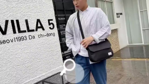 (1-3 Days Delivered)Messenger Bag for Men Outdoor Leisure Sling Bag Shoulder Bag For Men crossbody bags women waterproof laptop backpack(SG Warranty)