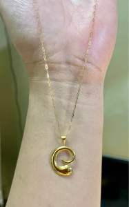 PAWNABLE 18K Saudi Gold Lightweight Mini Paperclip chain necklace with 18K Twirling Teardrop Pendant(Open Back) ✨