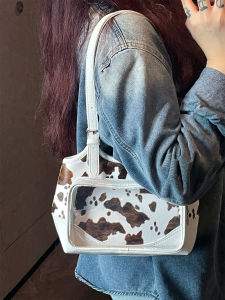 Deep Brown Sweet Cool Cat Series 10cm Snack Quantity Single Shoulder Bag Anime Bag Soft Artificial Leather Casual Leisure Bag