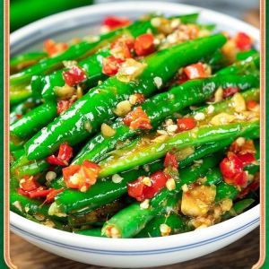 358g Marinated Green Chili Sauce 下饭菜新鲜腌青辣椒酱