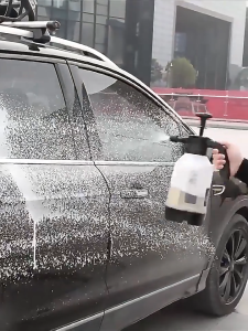 ขวดสเปรย์ฟองน้ำยาล้างรถ เครื่องพ่นน้ำแบบมือถือ ระบบแรงดันอากาศ ขวดล้างรถใช้ในบ้าน 2L G2607