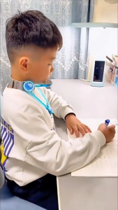 LOVIDA Malaysia Children Neck Brace Posture Corrector Cervical Collar Traction Device Kids Spine Support Forward Head Guard Adjustable Soft Pad School Study Ergonomic Neck Support Foldable Anti Slouching Treatment Sokongan Leher 防驼背颈部矫正器颈部支撑