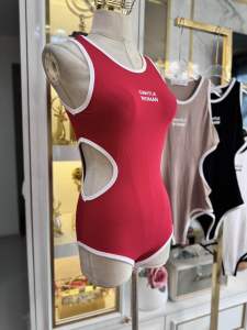 Mbell. บอดี้สูท งานปัก 📍เว้าข้าง📍เรย่อนเกรดA