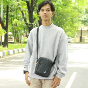 Tas selempang Pria Fansy Kiddo waterproof