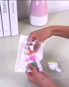 DIY Keychain Painting Set ชุดระบายสีพวงกุญแจรูปหมี พร้อมสีและพู่กัน สนุก เพลิดเพลิน เหมาะกับงานศิลปะ A048