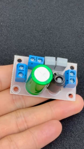 Mạch phân tần 2 bậc mini bass và treble có thể chỉnh theo ý thích công suất chịu tối đa 240w