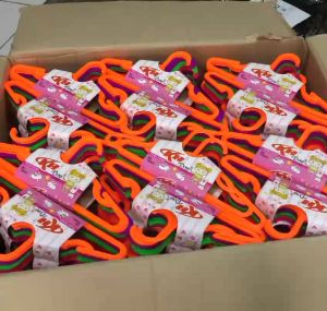 (1 LUSIN) Hanger Plastik Dora Mini / Gantungan Baju Anak / Gantungan Popok Bayi