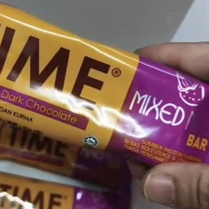 dTIME Energy Bar Dozen Box Chocolate Boxes Natural Bar Healthy Snack Bar with Dark Chocolate & Premium Nuts || DOZEN BOX (12PACK X 30G) *WITH FREE RED BAG