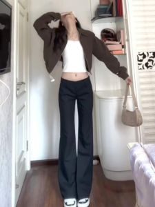 กางเกงสูททรงขาบานเอวต่ำสีดำสำหรับผู้หญิง กางเกงขายาวทรงหลวมสบายๆ สไตล์ย้อนยุค ฤดูใบไม้ผลิ 2025 กางเกงขายาวทรงยาวคลุมเข่า