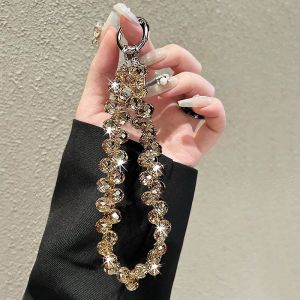 กระเป๋าติดกุญแจแบบพกพาหรูหราพร้อมโซ่ลูกปัดคริสตัล สายรัดข้อมือ กระเป๋าสะพายไหล่ แฟชั่น เครื่องประดับโทรศัพท์มือถือ
