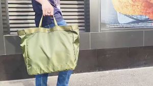 DenDen 3 Colours of Crossbody Korean Stylish Bags Travel Gift Convenient Lifestyle Beg Silang Bahu 3 Warna Hitam Biru Hijau Bergaya Mudah DIbawa