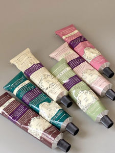 Roopy Hand Cream Womens Hydrating Moisturizing Softening White Butter Bear Fragrance Non-greasy Hand Care Beauty Skincare