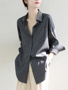 เสื้อเชิ้ตผู้หญิงทรงหลวมลายทางสไตล์เกาหลี ทรงหลวม ทรงหลวม แขนยาว ปกโปโล คอตั้ง เสื้อเชิ้ตผู้หญิง