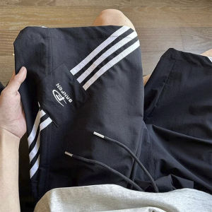 Mens Sporty Stripe Short Pants Summer Casual Loose Fit Quick Dry Outdoor Wear Straight Leg Five-Quarter Length Cotton Blend