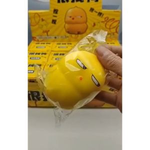 นิยมใหญ่ สกุชชี่นุ่มๆ น่าตาน่ารัก พร้อมส่งพร้อมส่งมากกกกก สุขสันต์ใหม่สำหรับเด็ดขาว