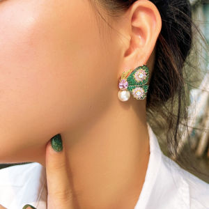 SEQUITO Stunning Women Prom Jewelry Silvery Golden Micro Pave Colorful AAA Cubic Zircon Setting Pink Stone Vivid Symmetric Butterfly Shape Pearl Big Stud Earrings SE873