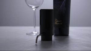 Rechargeable Electric Wine Aerator Dispenser One-touch Automatic Wine Decanter Intelligent Bar Accessories Valentines Day Gift