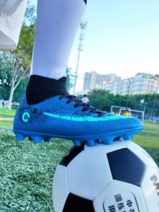 Boys Girls Soccer Cleats Womens Outdoor TF Soccer Shoes Big Kids Boys FG Football Boots Training Black Football Cleats