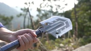 TK-27 Sekop Gergaji Mini Lipat Portable Obeng Pemecah Kaca Peluit Berkebun Camping Outdoor Jadi Cangkul