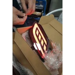 [ 2PCS ] TOYOTA YARIS HATCHBACK 2018 - 2021 ARROW LED REAR BUMPER REFLECTOR TAIL LAMP BRAKE LIGHT