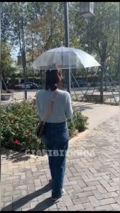Dù Cầm Tay Trong Suốt Che Mưa Che Nắng Cực Tốt