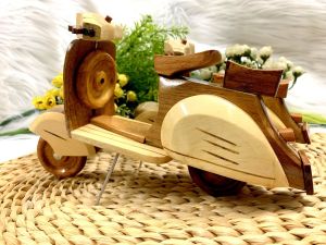 Mô hình xe Vespa bằng gỗ xe máy bằng gỗ chất lượng cao gỗ tự nhiên