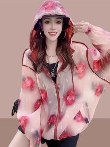 Large Size Floral Print Outdoor Casual Sports Womens Sun Protection Clothes Summer New Style Short Coat with Hood Thin Material