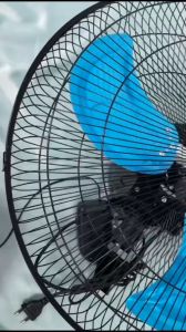 ADVANCE KIPAS ANGIN DINDING TORNADO 18 INCH WF-1801 / Industrial Fan 18 Inch / Kipas Baling - Baling besi
