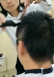 【1Pc Curved Shaver Hair Clipper Cutting Comb Barber Flat Top Anti-static Salon Comb】