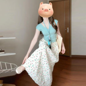 ชุดสองชิ้นสไตล์หวานและเค็มสำหรับฤดูร้อน ชุดกระโปรงสั้นแขนสั้นคอตกลำลองสำหรับผู้หญิงวัย 18-25 ปี