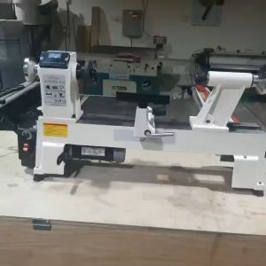 Máy tiện gỗ TC 1218 công suất 900W