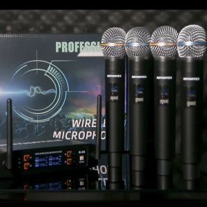RAYHAYES 4 Channel Wireless Microphone System 4 Handheld UHF Professional Karaoke Microphone for Performance Party