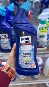 Dung dịch tẩy bồn cầu Denkmit WC Reiniger Ozean Frische Đức 1 Lít
