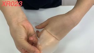 2 PAIRS Cool Reusable Self-Adhesive Silicone Breast Nipple Cover (FOR WOMEN AND MAN) Bra Pasties Pad Natural Color One Size Nipple Stickers lingerie