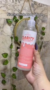 Clarity Essentials Niacinamide Hydrating Body Wash 250ml - Nourishing & Moisturizing