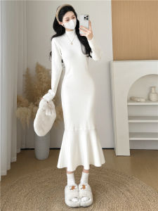 Slim Fit Long Knitted Dress with Fish Tail Design High Waist Design for Autumn And Winter Elegant Commute Style Pure Color