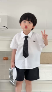 Set sơ mi Boy 3CT áo sơ mi kèm quần short kaki và cà vạt cho bé trai 11kg tới 28kg BERNIE H0326B42